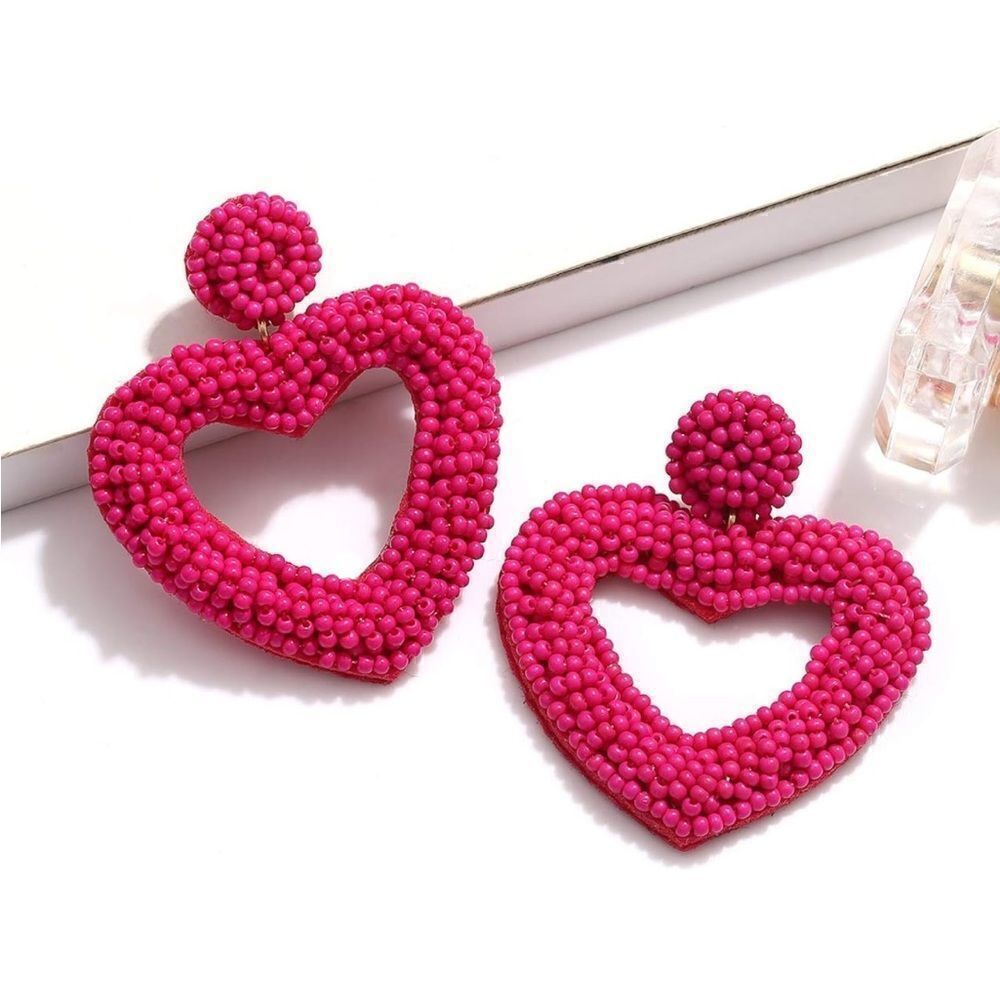 Beaded Heart Dangle Earrings ❤️